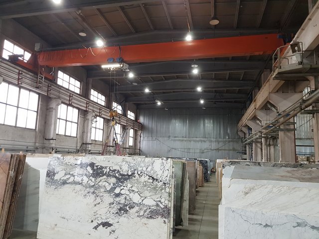 Склад компании "Venezia.Stone Company"