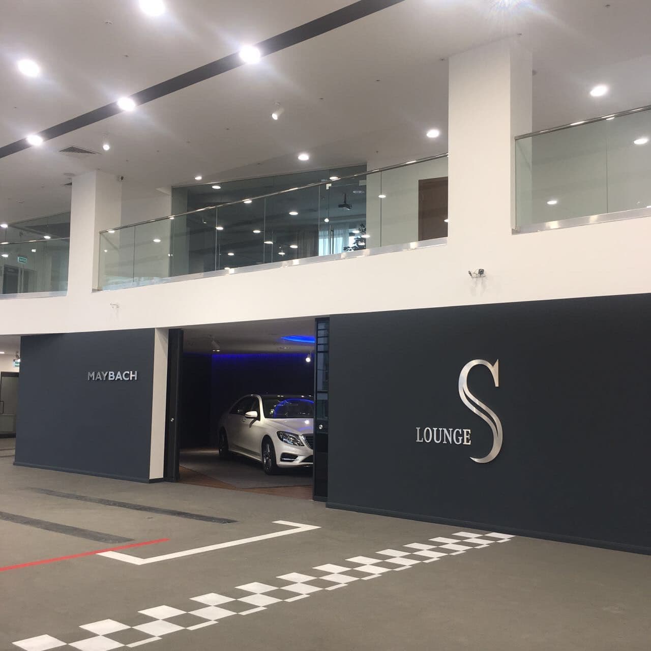 Автосалон Mercedes-Benz МБ КАН АВТО